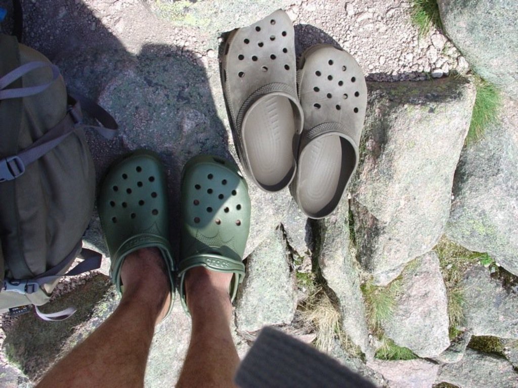 Image crocs.jpg